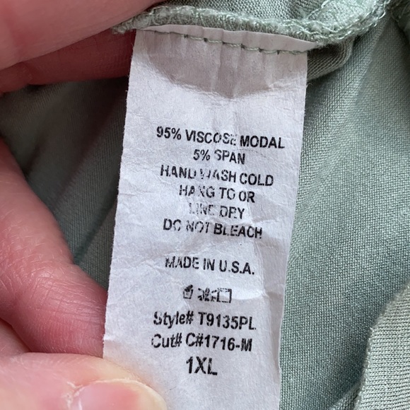 Rae Mode Plus Size Colorblock Poncho - Picture 5 of 8